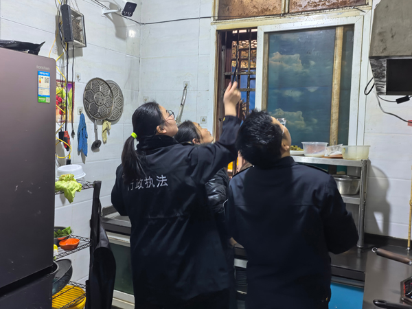 开展节前食品安全专项检查