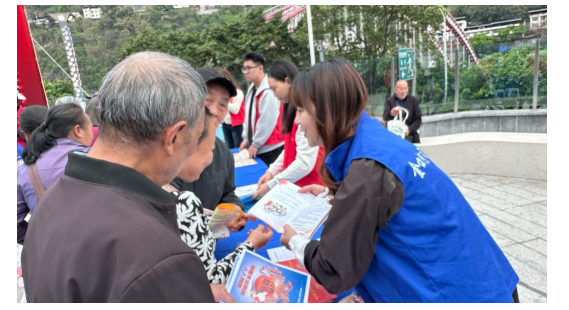 dc455c16-8d92-4bfc-8c4f-a0b8f4fad73b