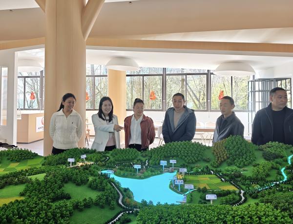 调研大瓦山湿地公园a