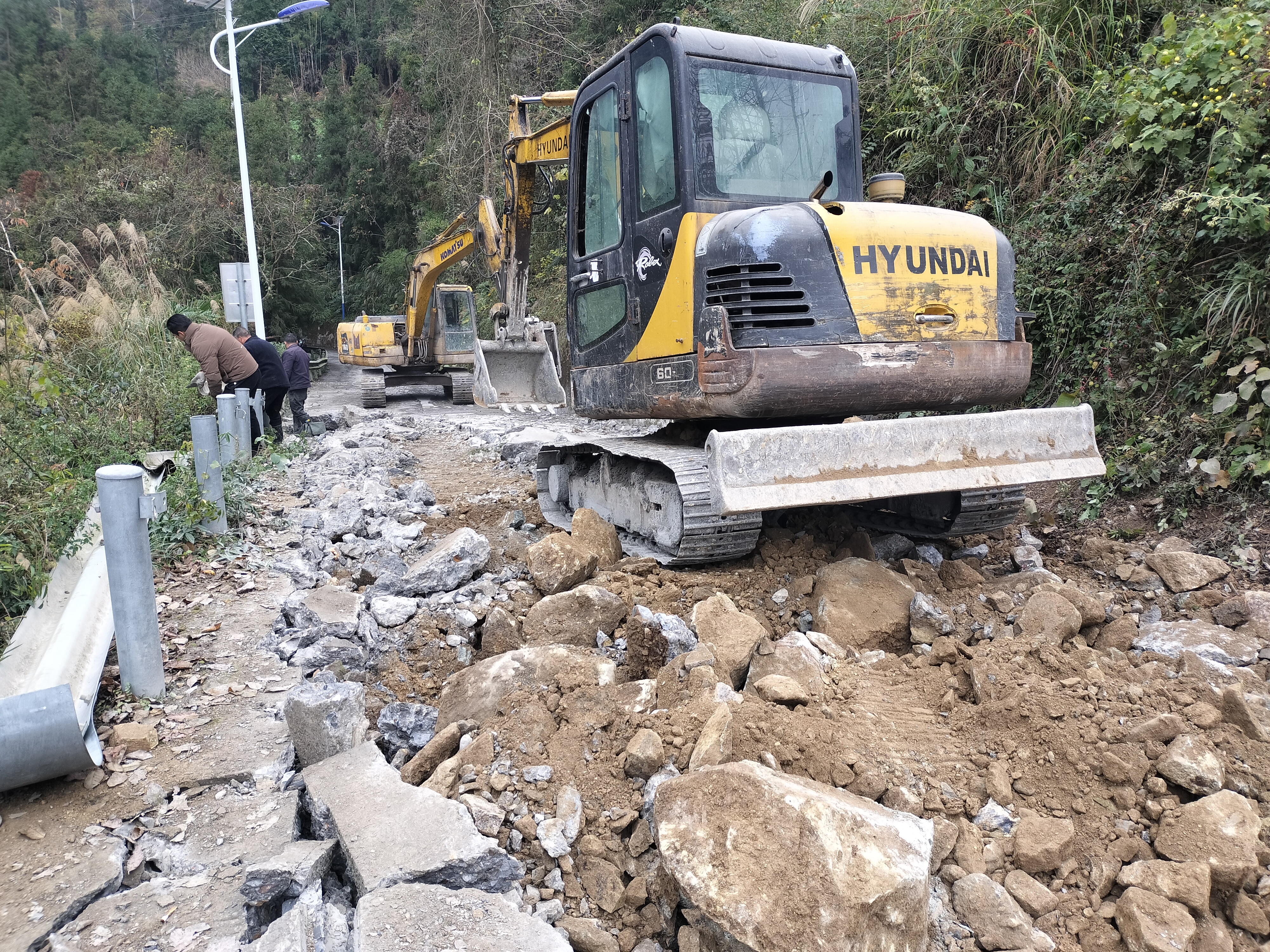 微信图片_2025-12-20_114456_512